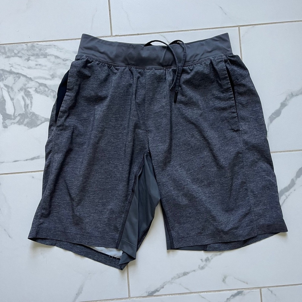 Lululemon Men's T.H.E. 9' Shorts Heather gray size medium